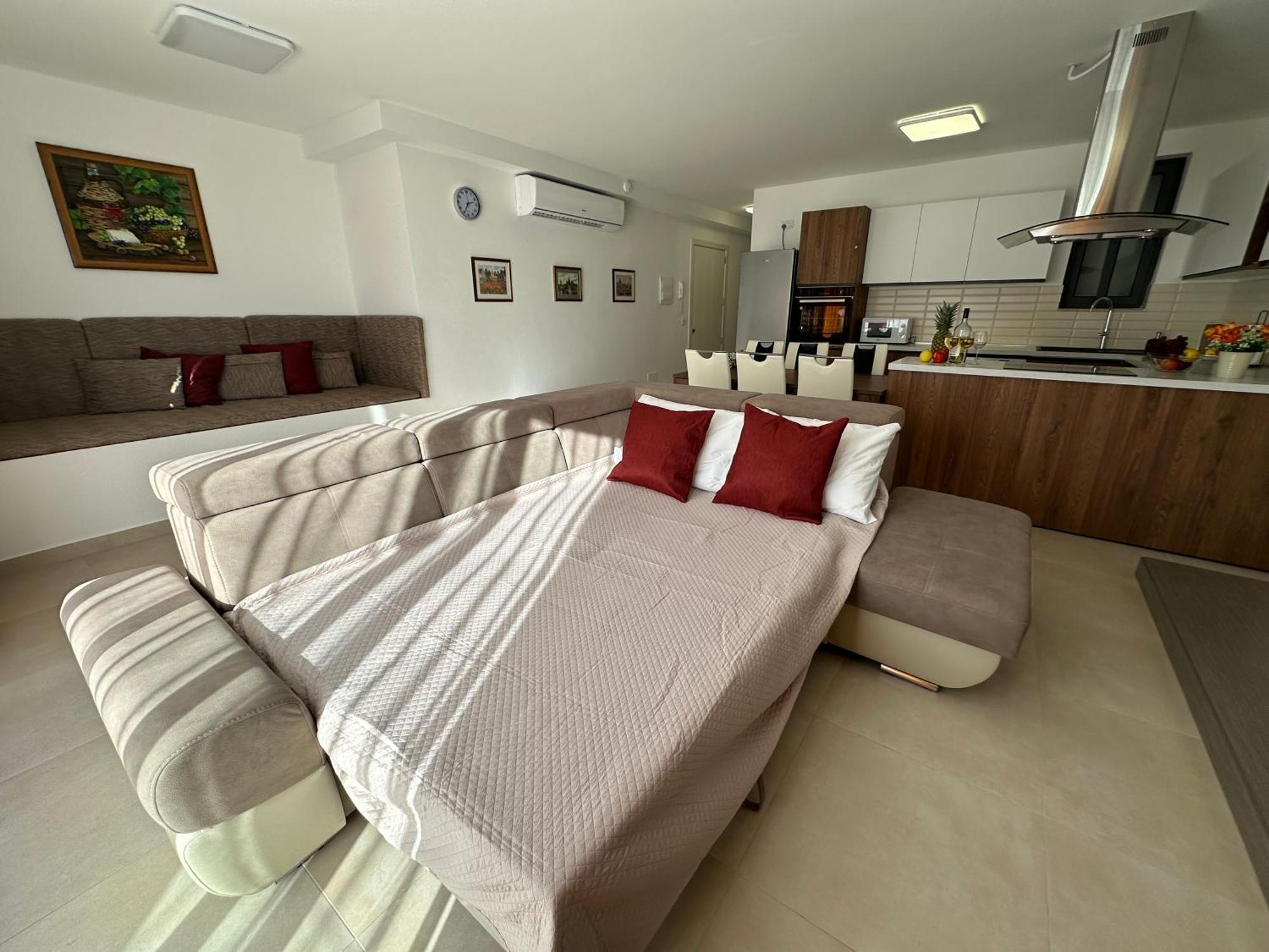 New, Airy And Spacious Apartment In Mellieħa Esterno foto