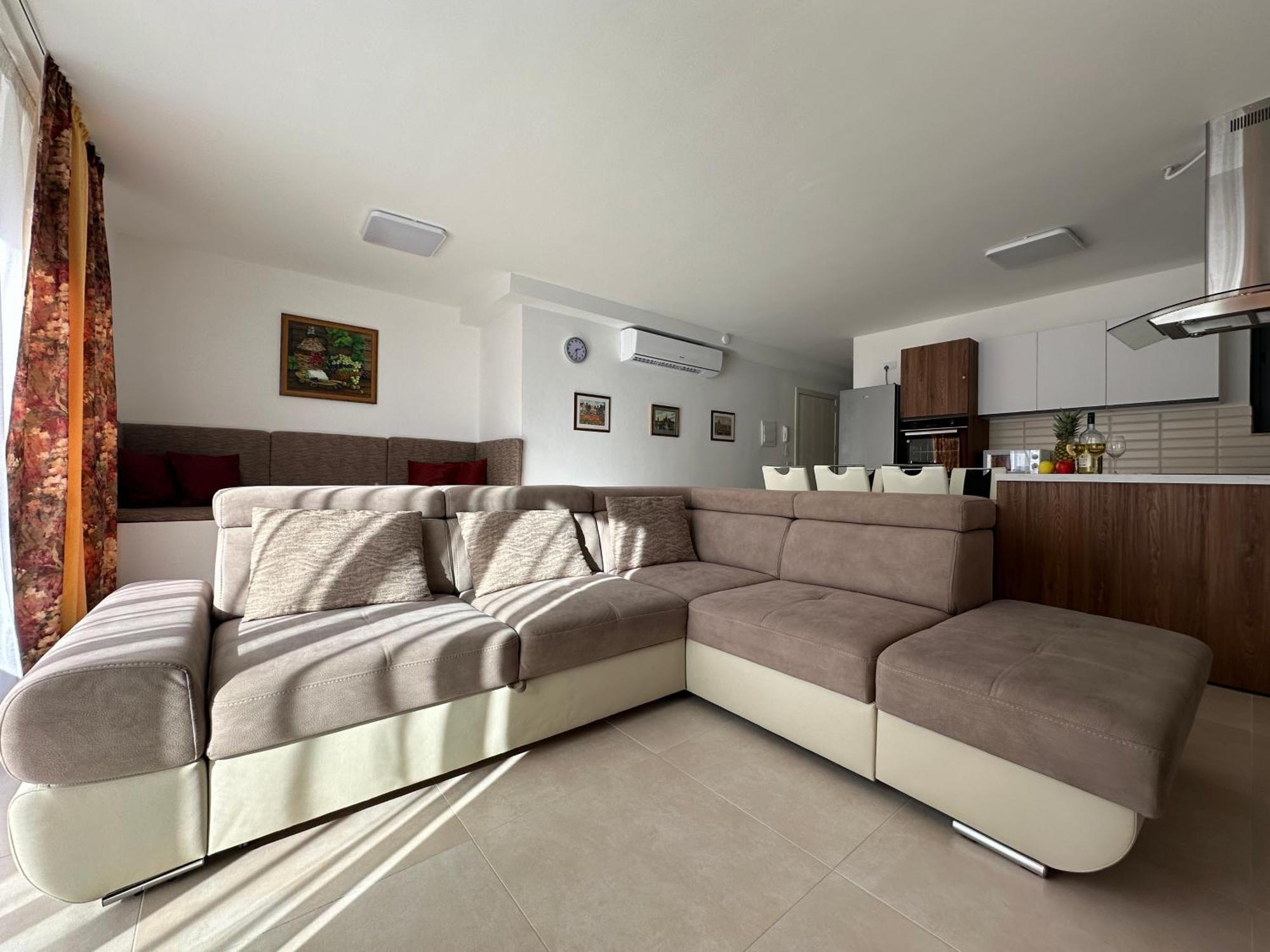 New, Airy And Spacious Apartment In Mellieħa Esterno foto