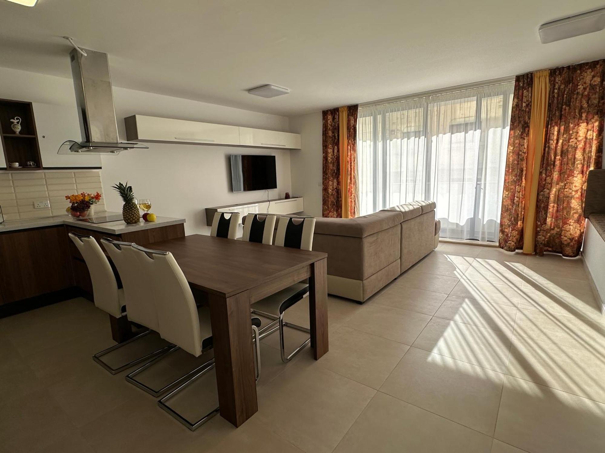 New, Airy And Spacious Apartment In Mellieħa Esterno foto